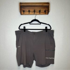Huk | Gray Cargo Shorts Athletic Fit XXXL Grey‎